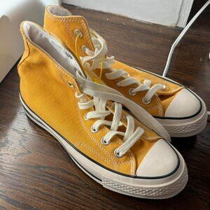 BRAND NEW Converse Chuck 70 High Tops in yellow (lemon chrome)
